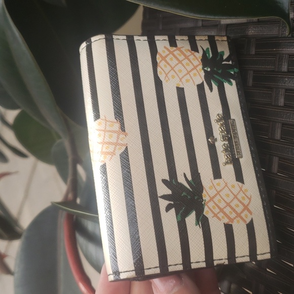 ❤♠️kate spade♠️ Pineapple Wallet - Picture 3 of 6